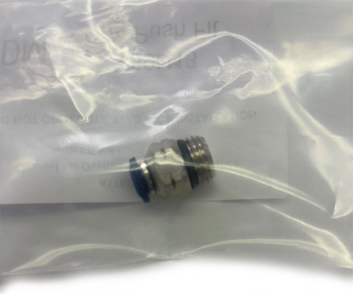 1/4 Inch Push Fit to 1/4 Inch NPT Male Threads (Cleaned & Bagged for Oxygen Service)